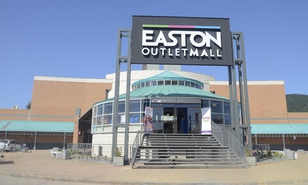 nike easton outlet mall